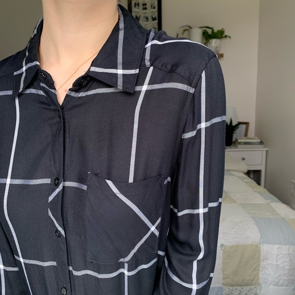 Black and white buttoned up dress - Picture 2 of 7